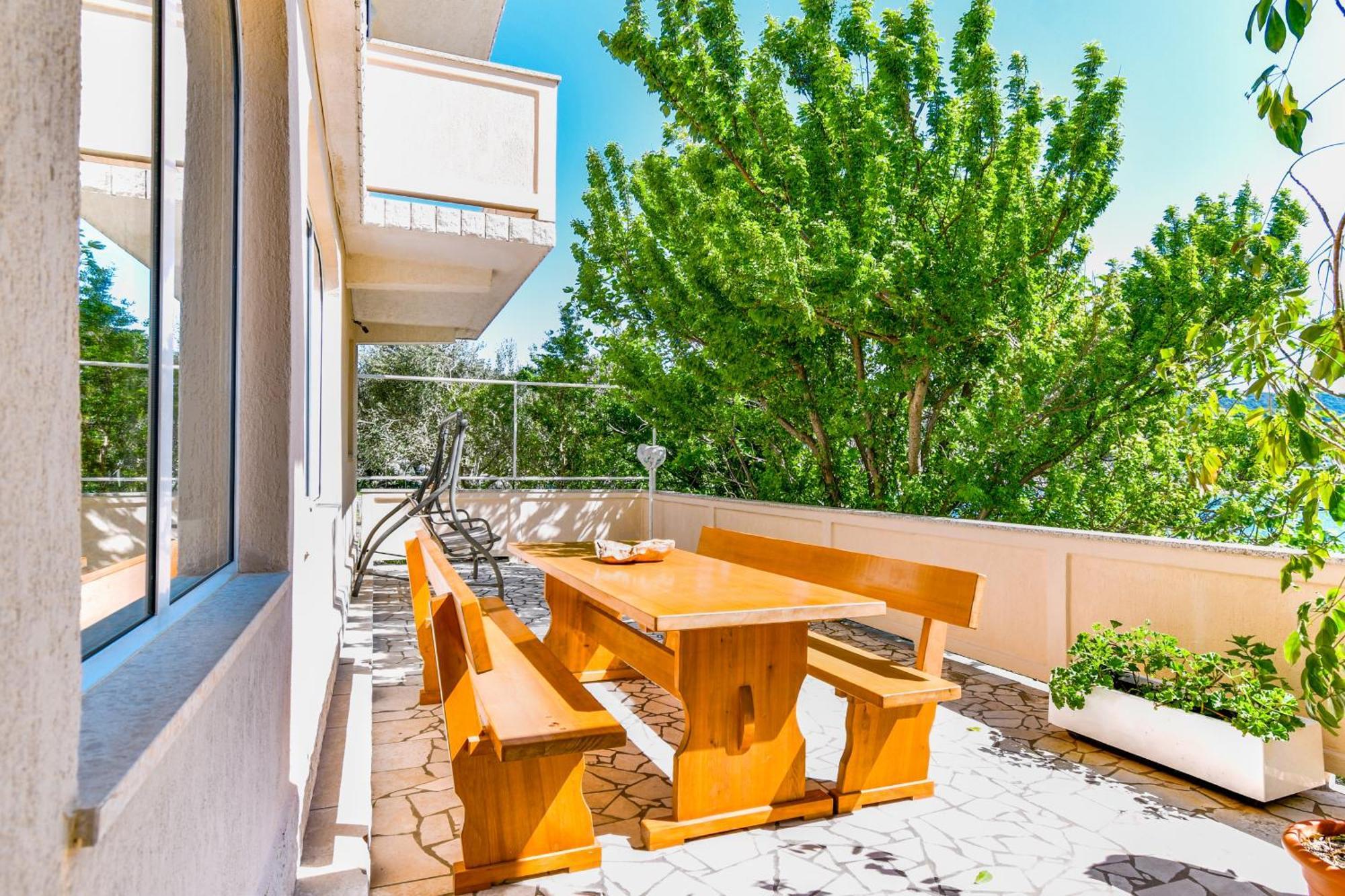 Apartment Supetarska Draga - Donja 2013B Εξωτερικό φωτογραφία